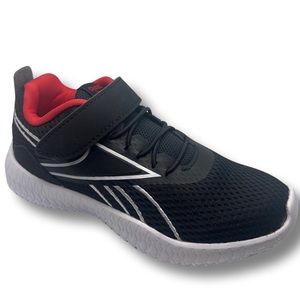 NWT Reebox boys shoes size 11